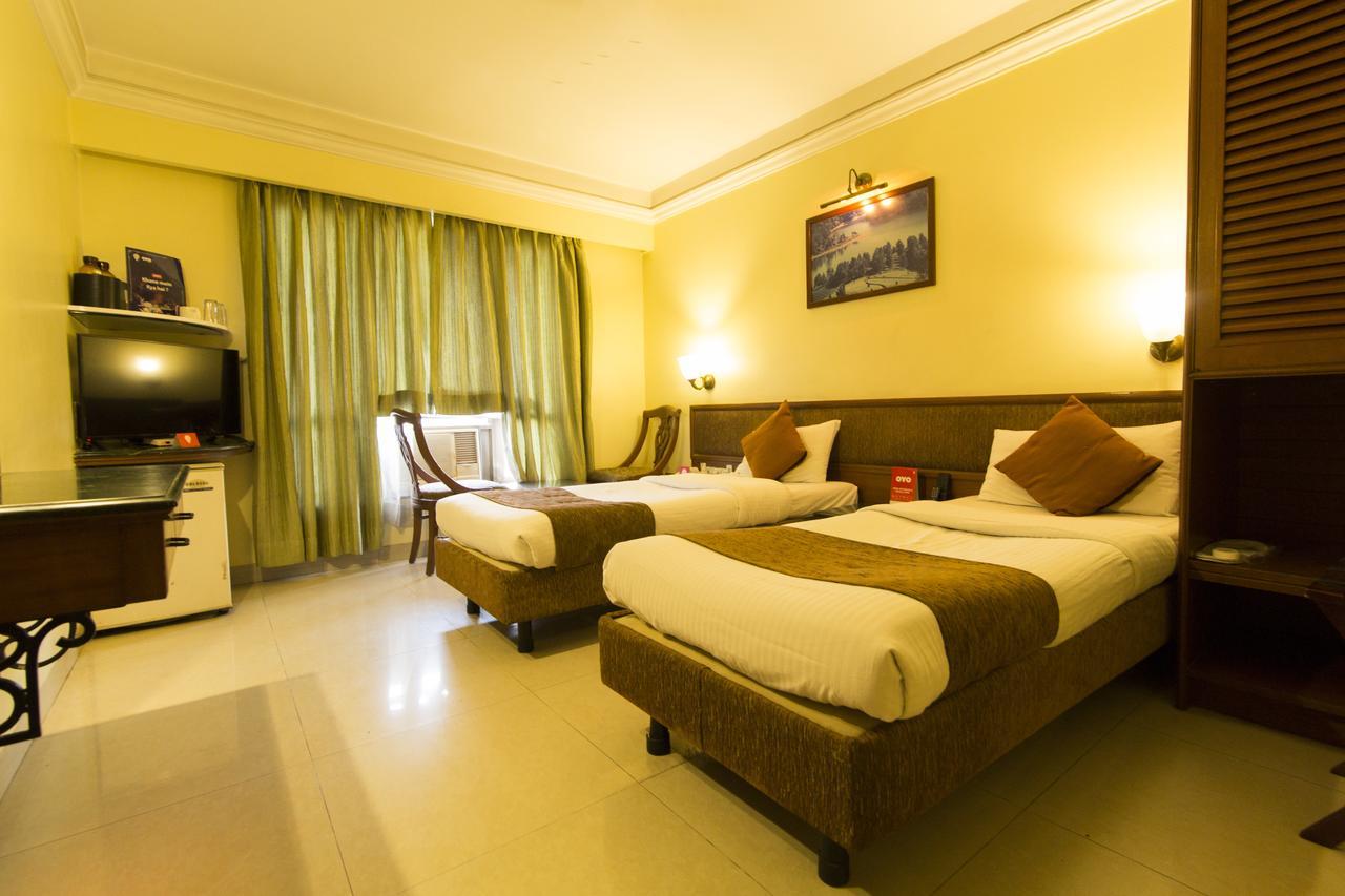 Hotel Srimaan Пуне Екстер'єр фото